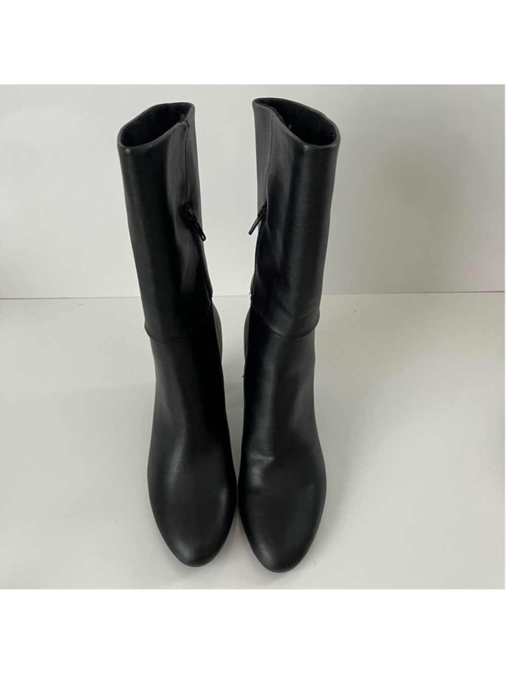 CHARLES by Charles David Billow Faux Leather Block Heel Boot Black 6.5 - Picture 6 of 15